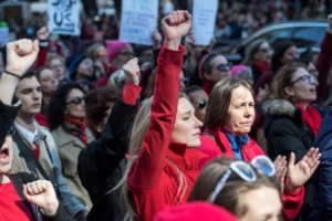 mujeres protestan en new york